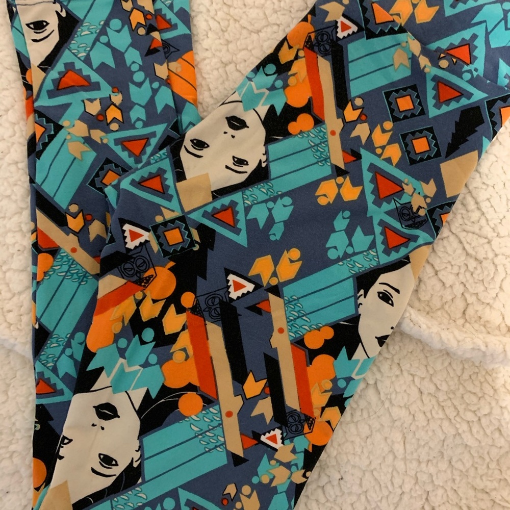 Pocahontas Lularoe leggings